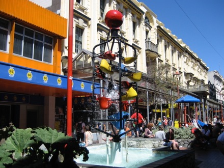 Cuba Street Bucket Fountain Art Thing