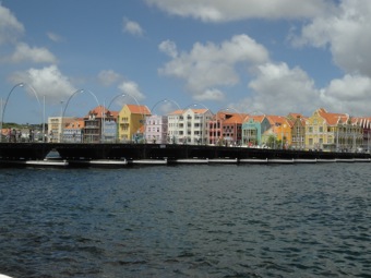 Floating bridge open for pedestrians