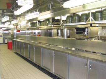 Deck 4 galley, hot food line