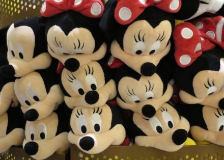 Minnie Minnie everywhere