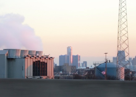 Renaissance Center from I94