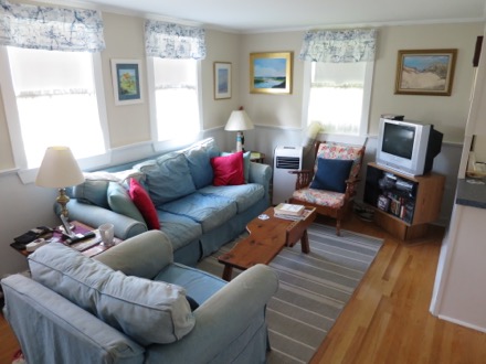 cottage living room