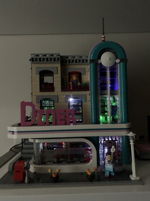 Lego Diner