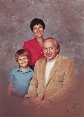 1984? Billy, Mavis, Bill