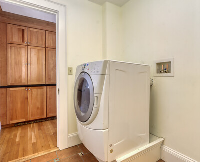 Utility room before the garage