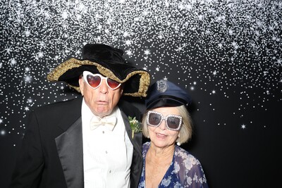 14 61593ab5874184100edbe53f47d05315