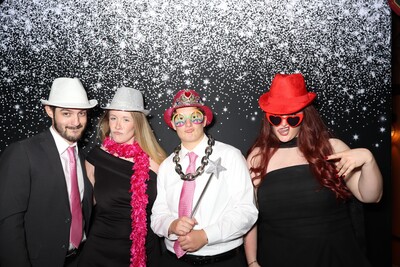 28 68b3c8b71094072099bdbb1578c1b328