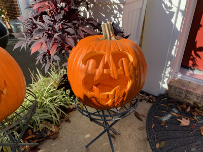 Remy's pumpkin has AU for some reason